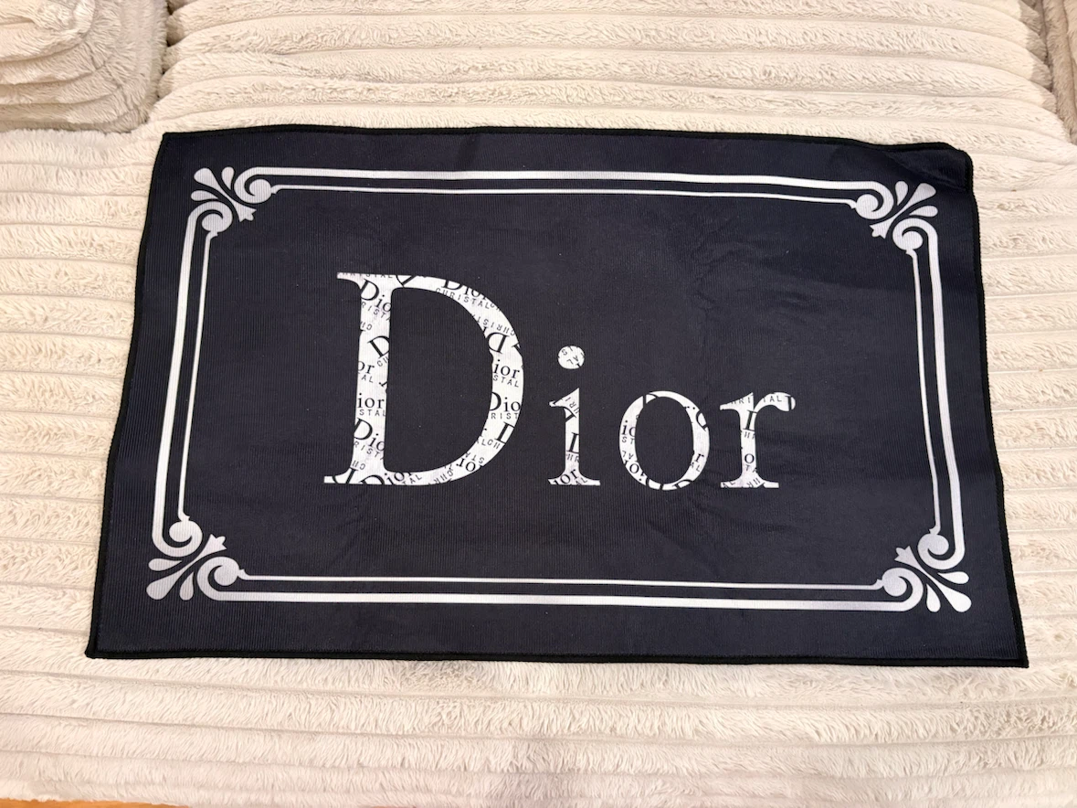 Brand new rugs - photo 2