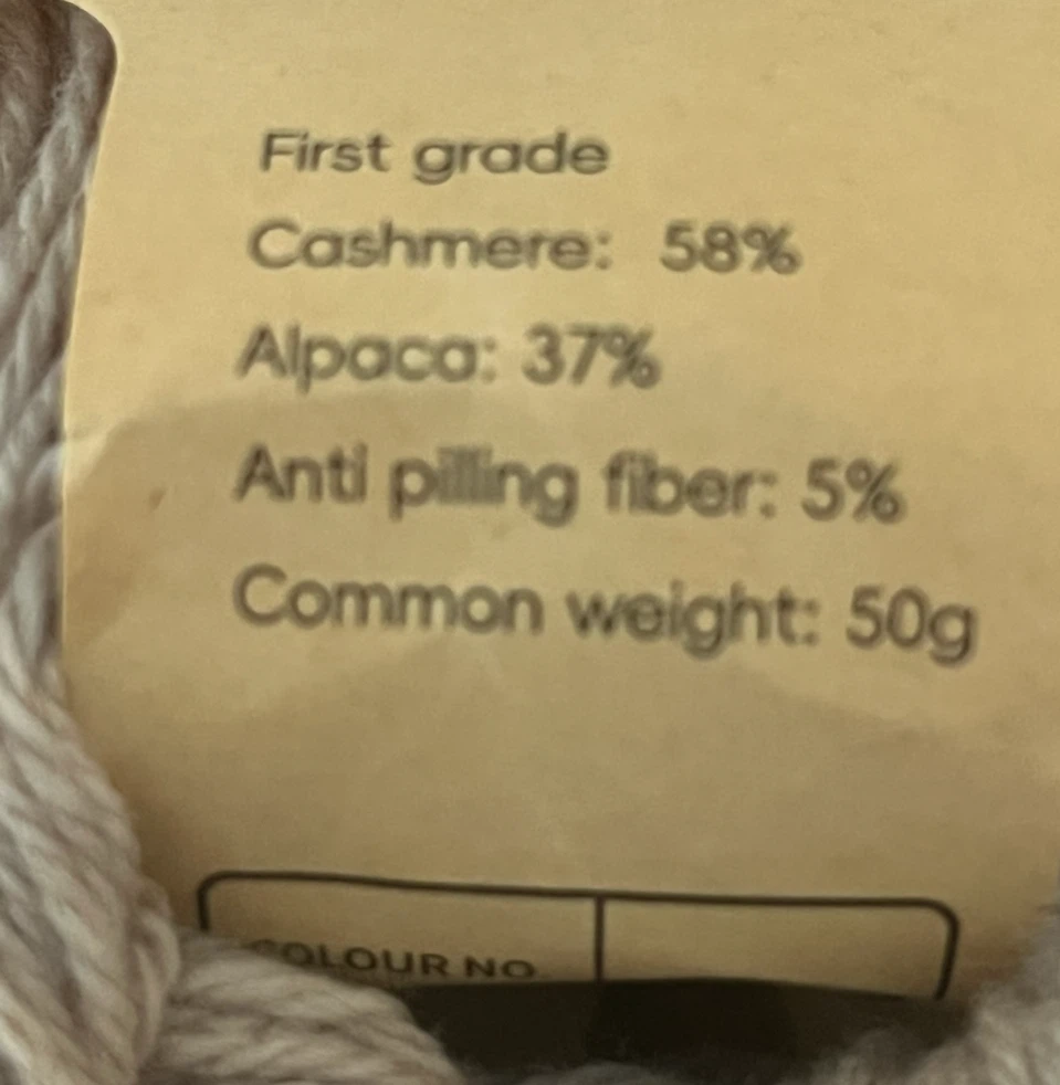 Mixed Yarn (Cashmere, Alpaca, Anti-pilling) - 50g balls - photo 2