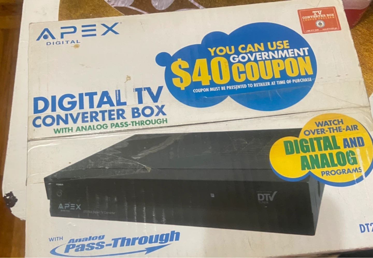 Apex Digital DT250A Digital TV Converter Box
