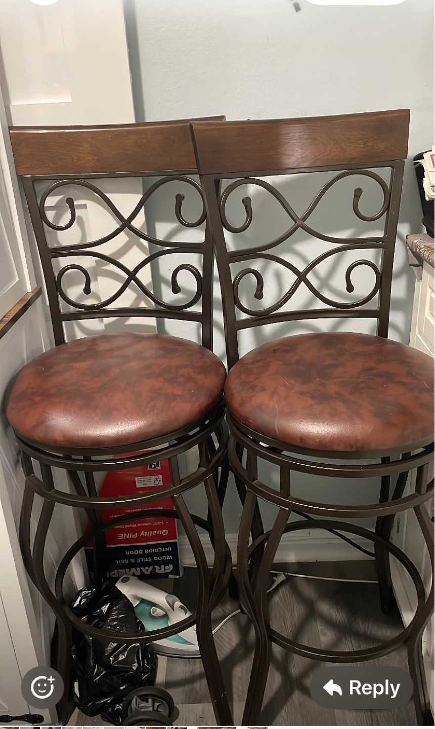 Set of 2 Swivel Bar Stools with Faux Leather Seats