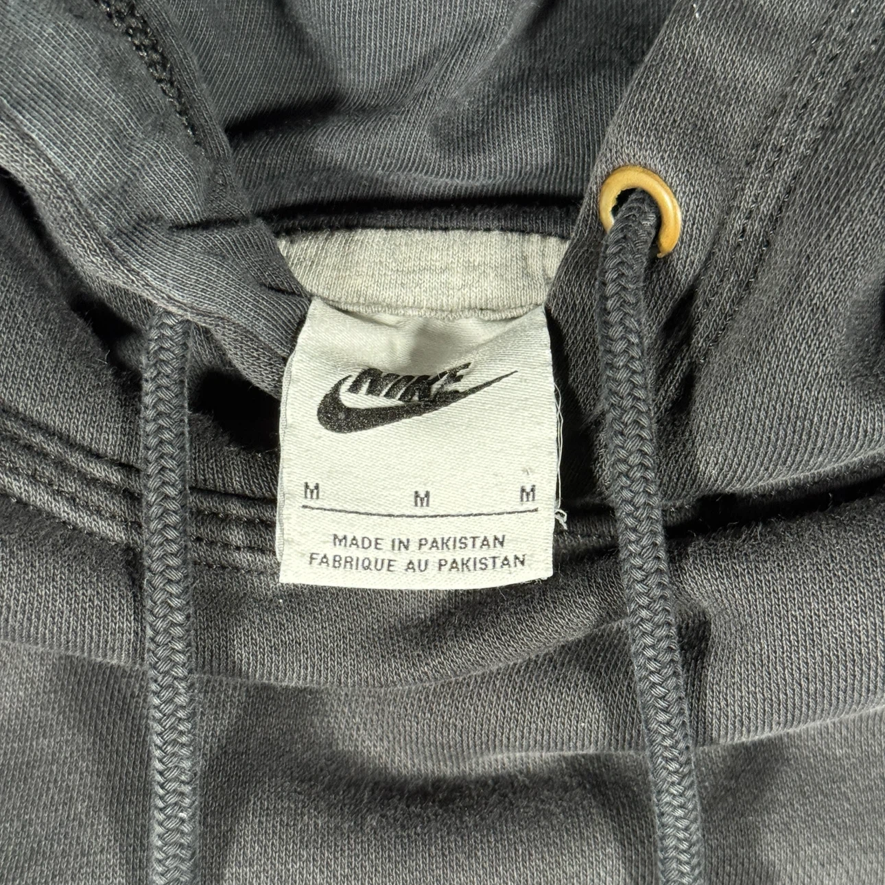 Nike Black Pullover Hoodie Men’s Medium - Good Condition - photo 3