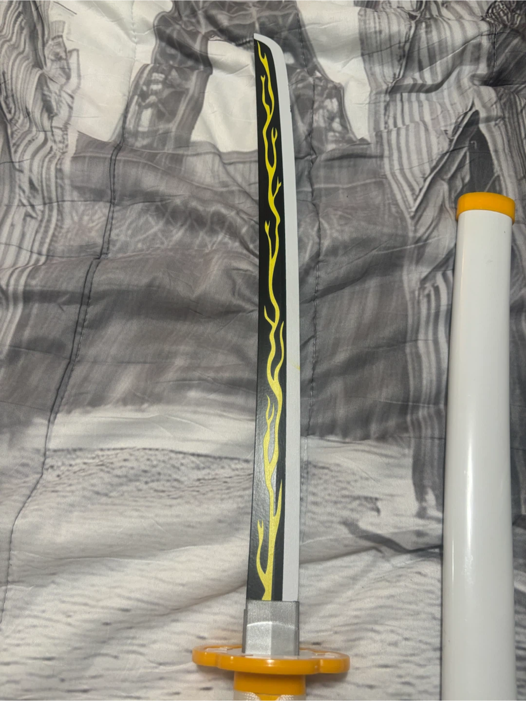 Zenitsu cosplay sword - photo 2
