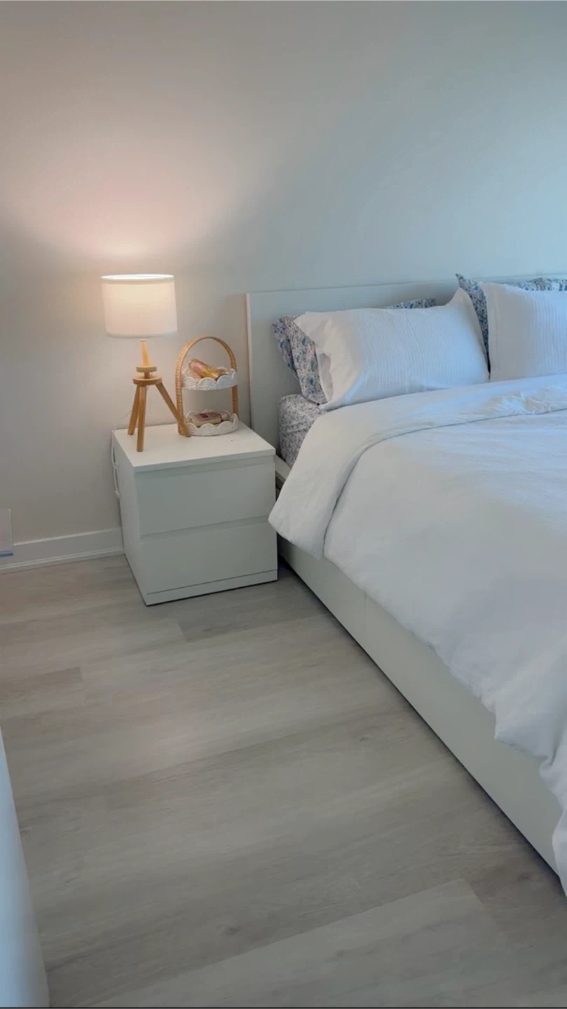 Queen malm bed with 1 underbed drawer - photo 4
