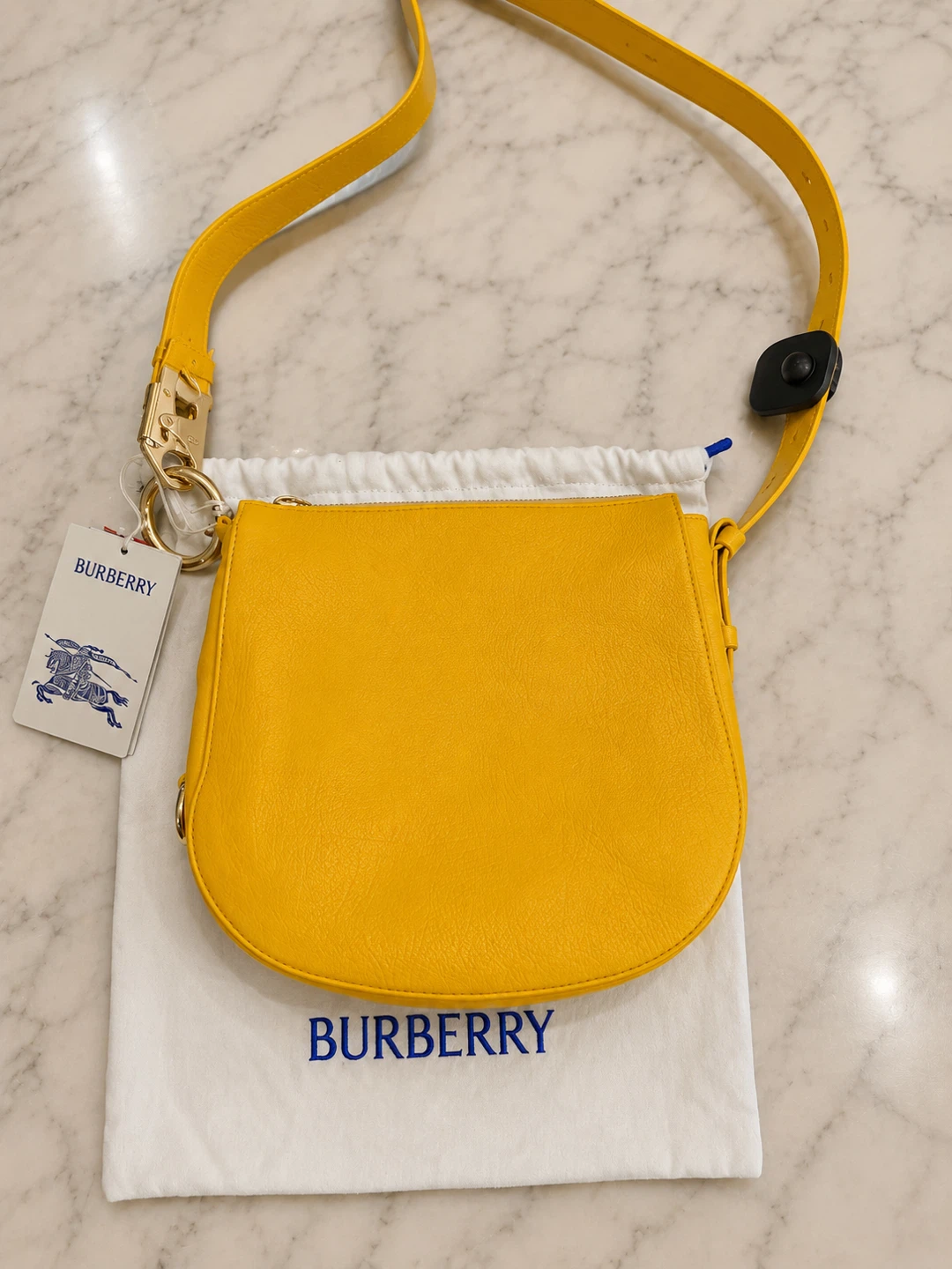 NWT Burberry Knight Medium Leather Shoulder Bag - photo 4