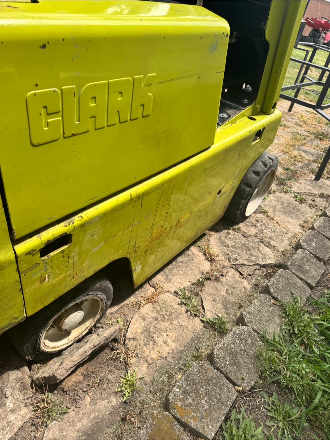 Clark Forklift - photo 5