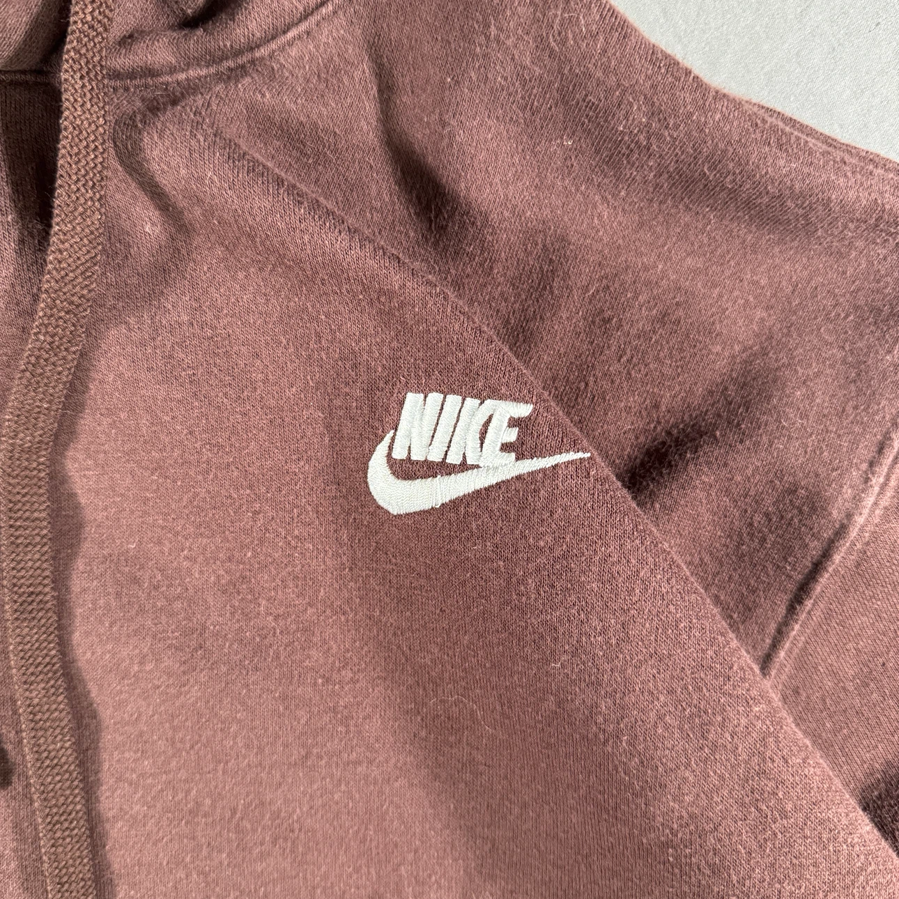 Nike Men Medium Brown Embroidered Logo Pullover Hoodie - photo 2