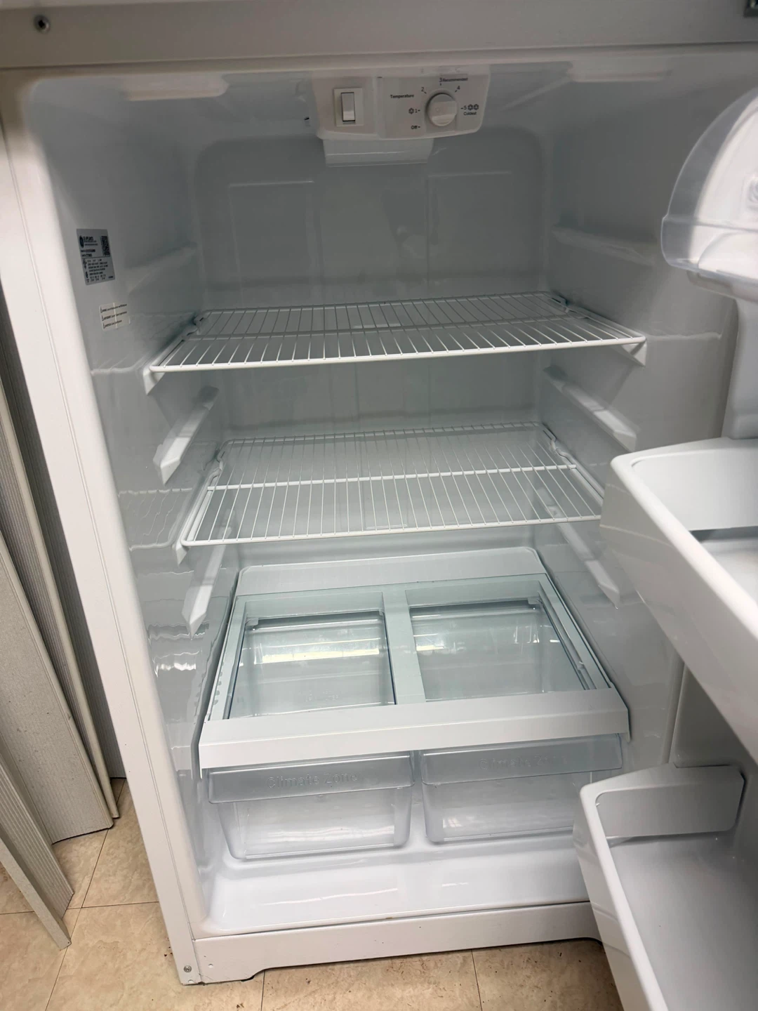 GE Refrigerator - White - photo 2