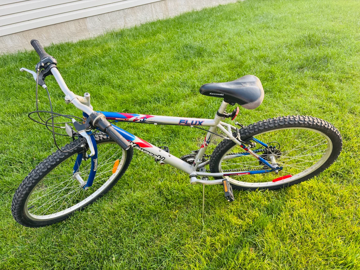 Kawasaki Flux Mountain Bike 26 wheels