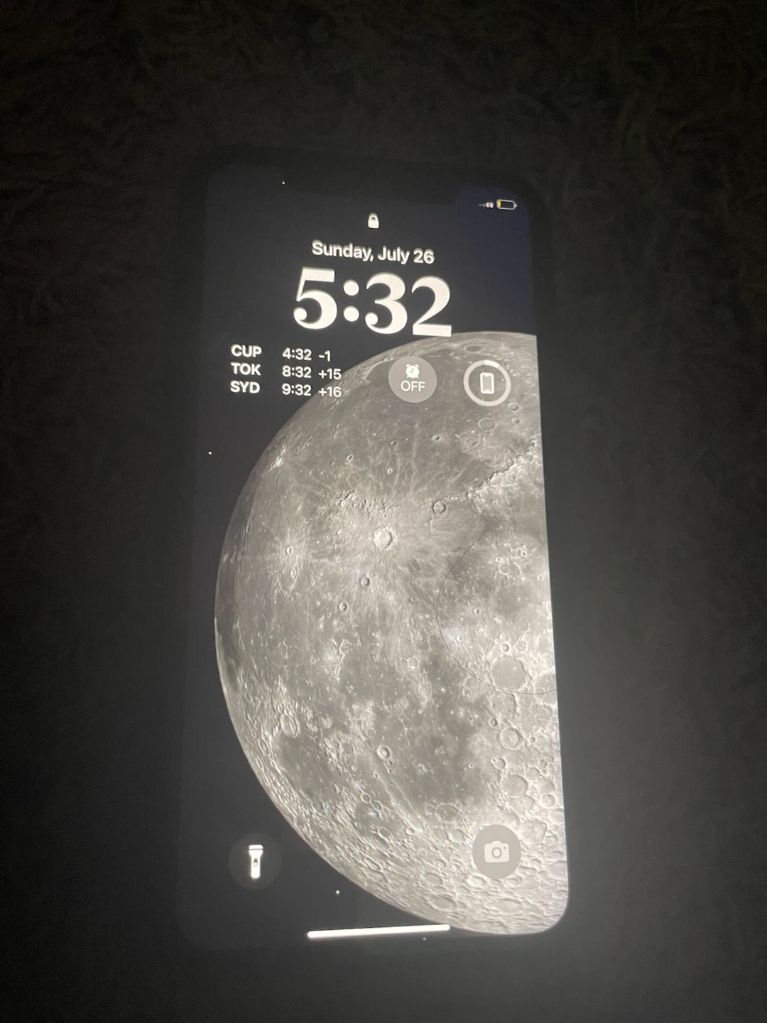 Apple iPhone XR - photo 2