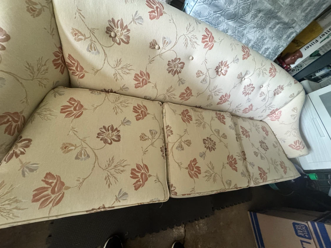 Floral Print Sofa - photo 3