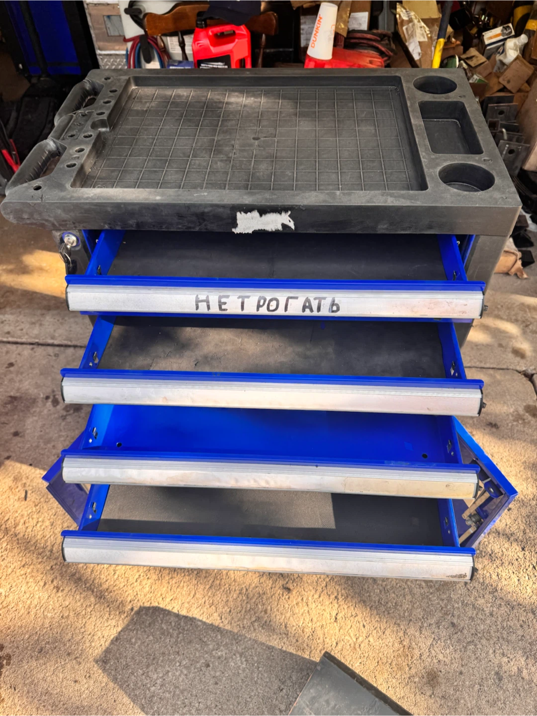 3-Drawer Rolling Tool Chest - photo 2