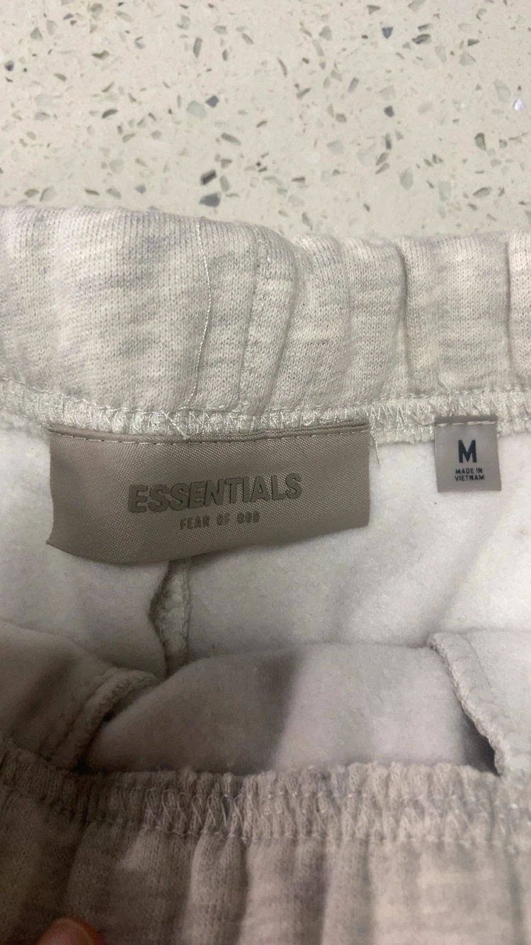 Essentials shorts - photo 2