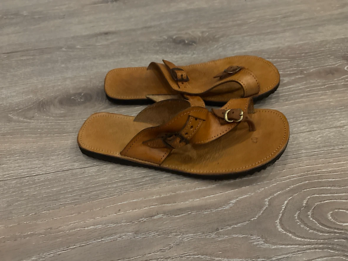 Tan Leather Sandals with Buckle Size 40