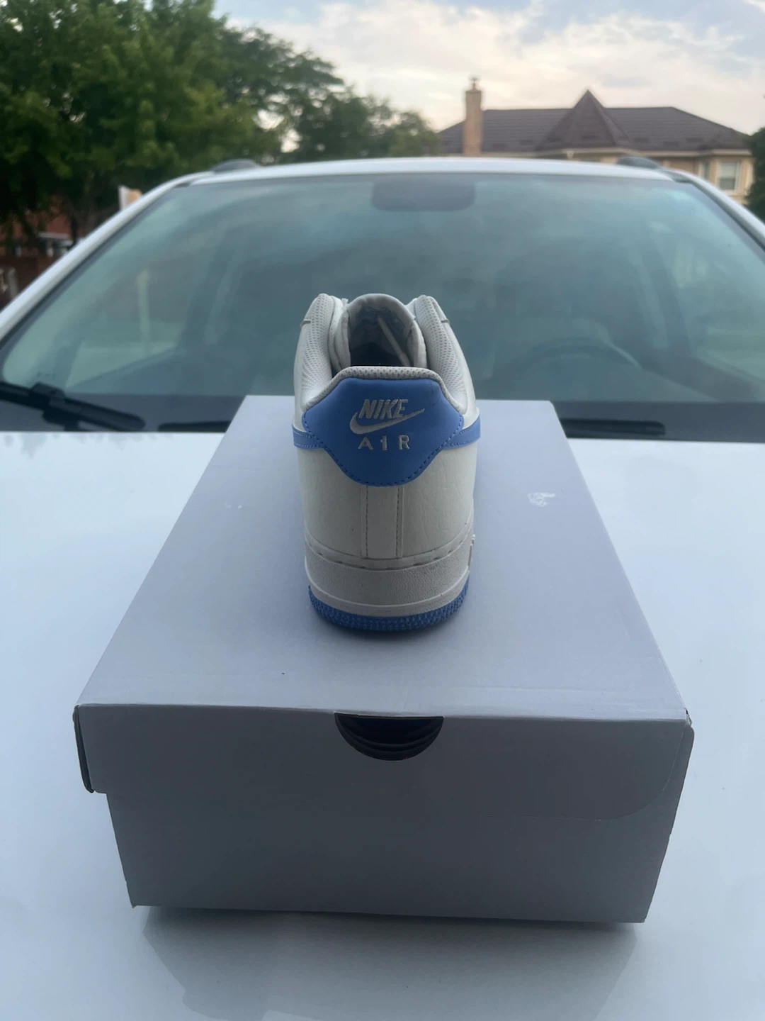 Nike Air Force 1 - Men’s 9 / Women’s 10 (Worn Once) - photo 5
