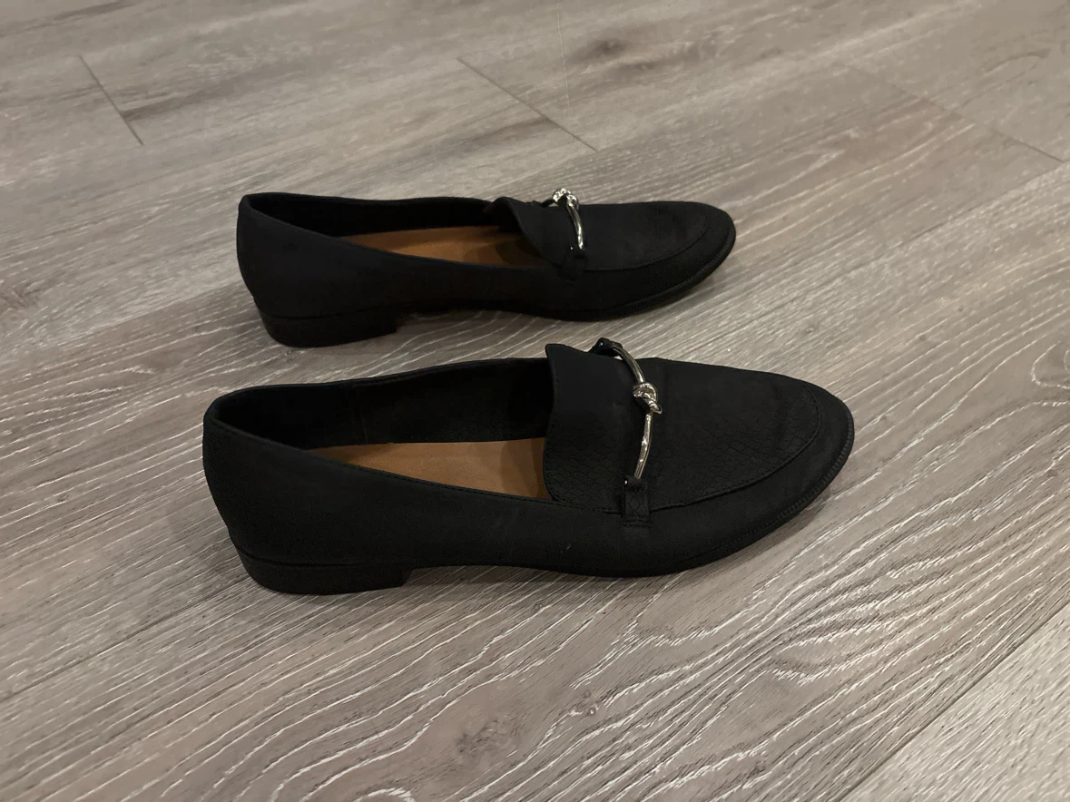 Black Loafers - photo 2