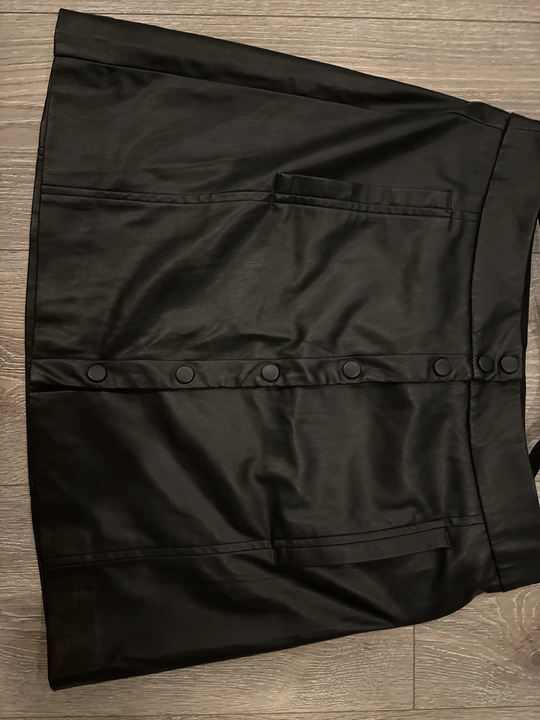 Stradivarius Black Faux Leather Mini Skirt - photo 3