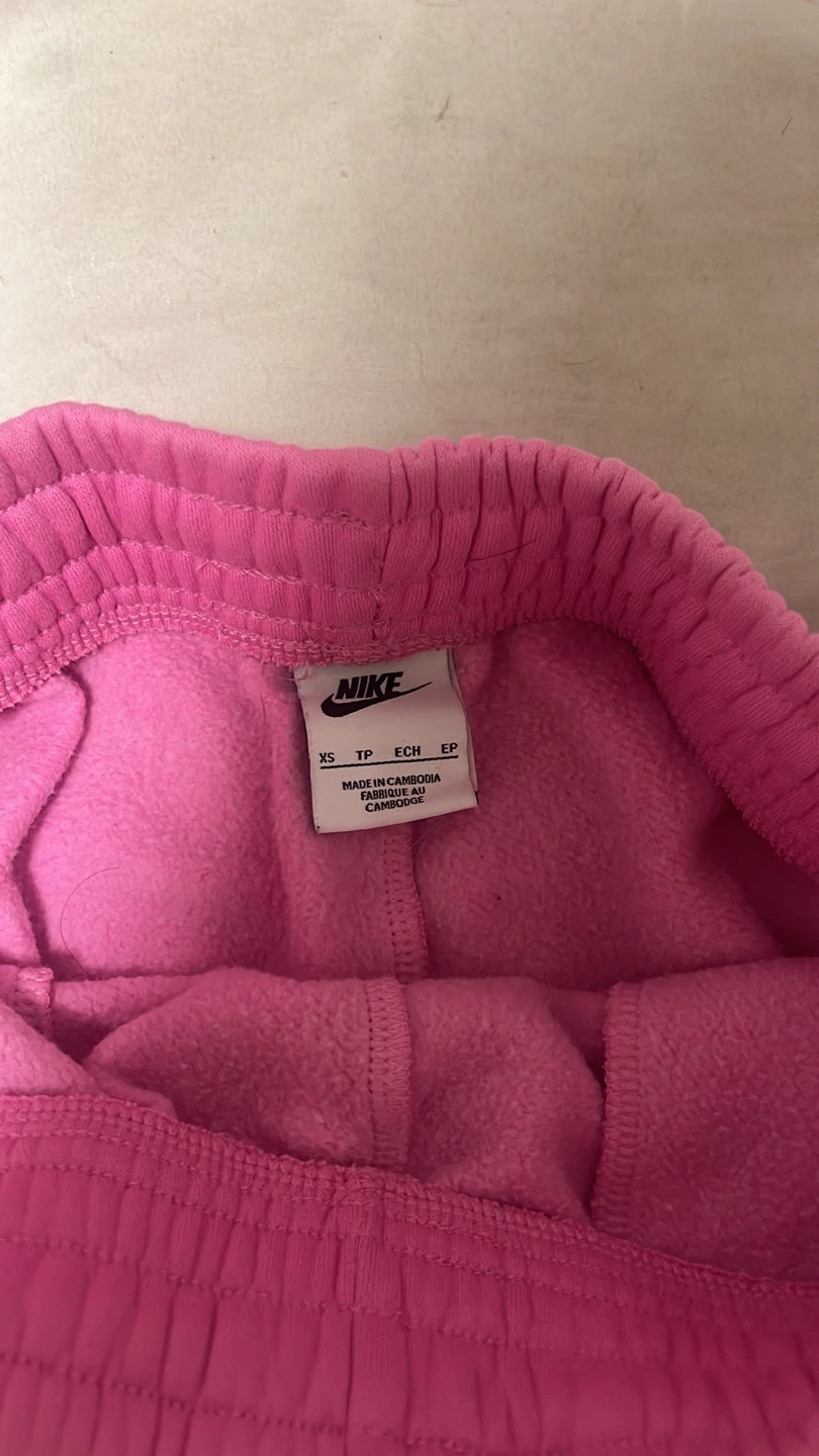 Nike Pink Fleece Shorts - photo 2