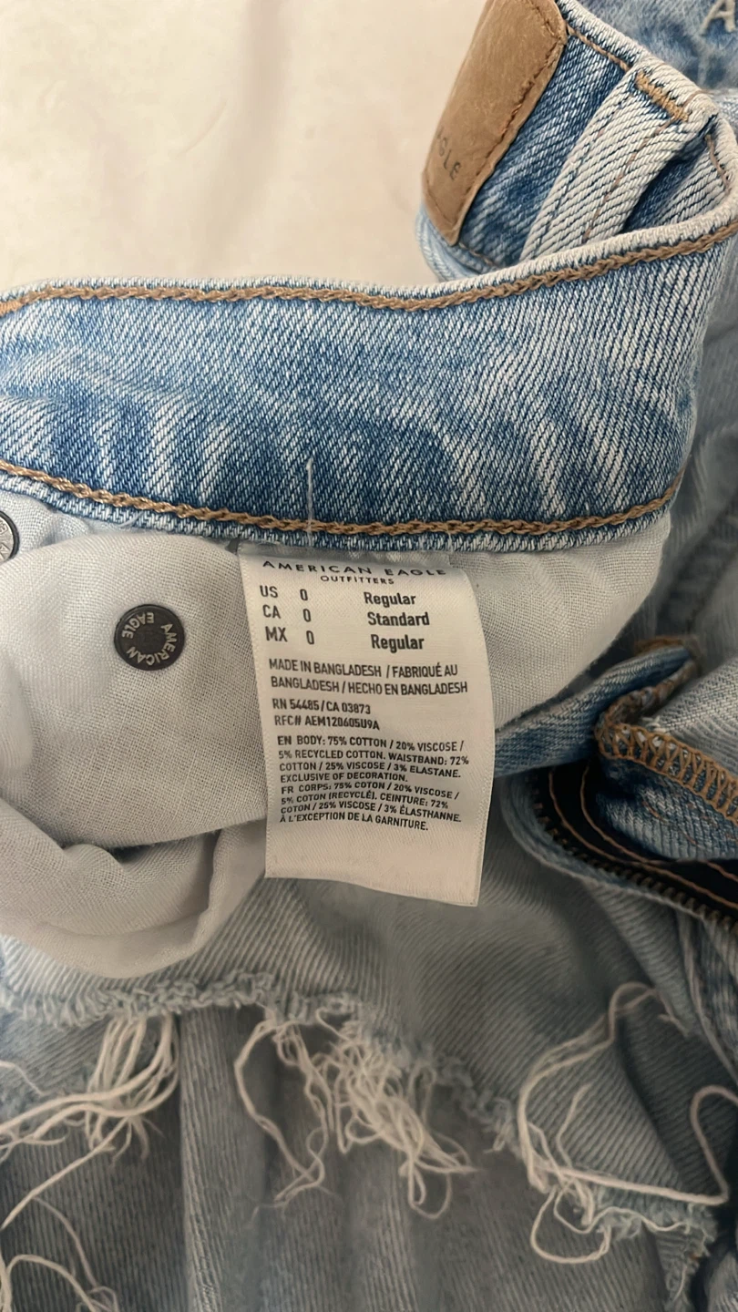 American Eagle Distressed Jeans - photo 3