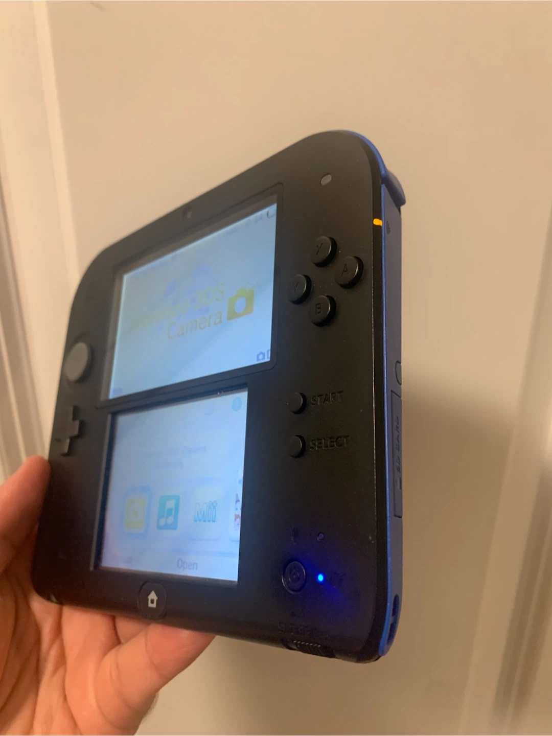 Nintendo 2DS XL with Super Mario Bros. Game and 4GB SD Card - photo 2
