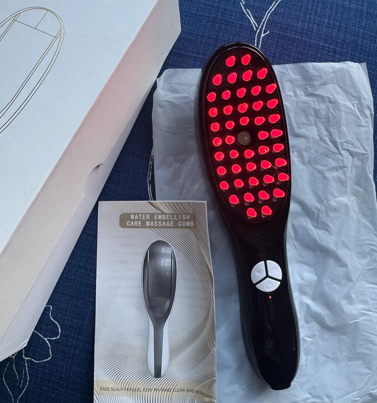 Water Embellish Care Massage Comb with Red and Blue Light