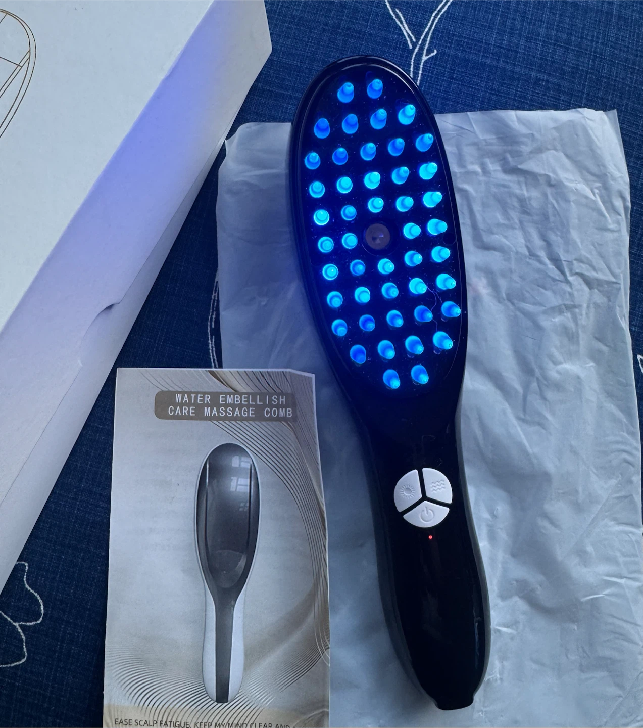 Water Embellish Care Massage Comb with Red and Blue Light - photo 2
