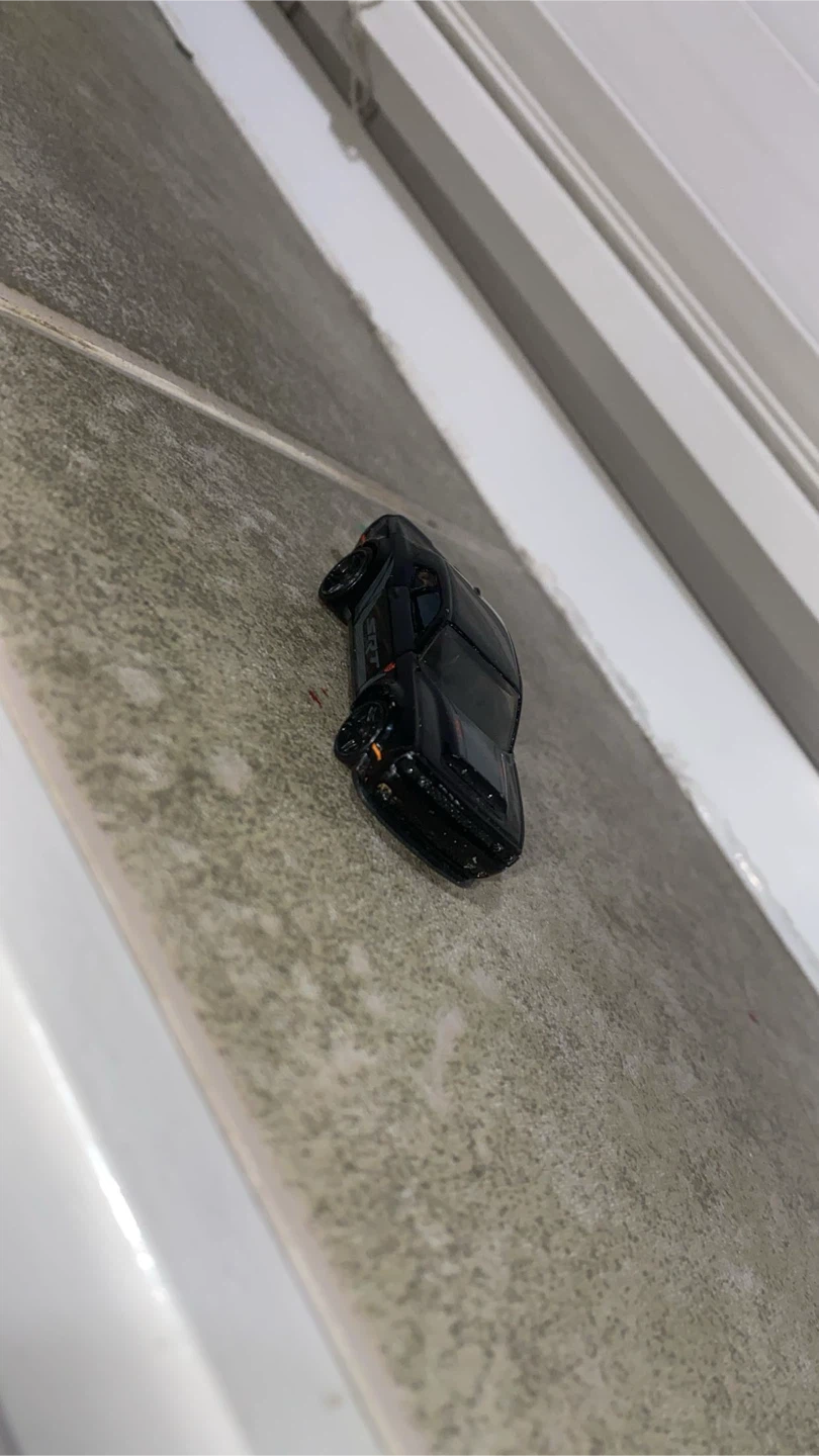 Hot Wheels '18 Dodge Challenger SRT Demon
