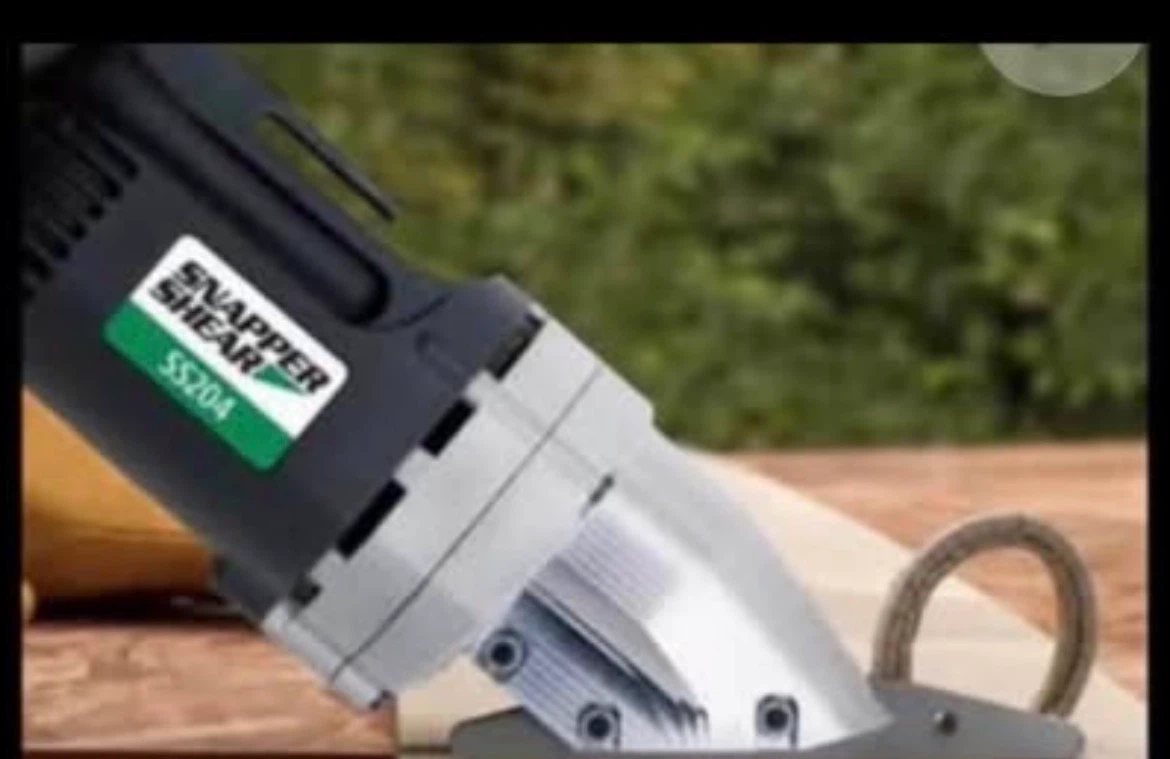 General Tools SS204 Snapper Shear Pro