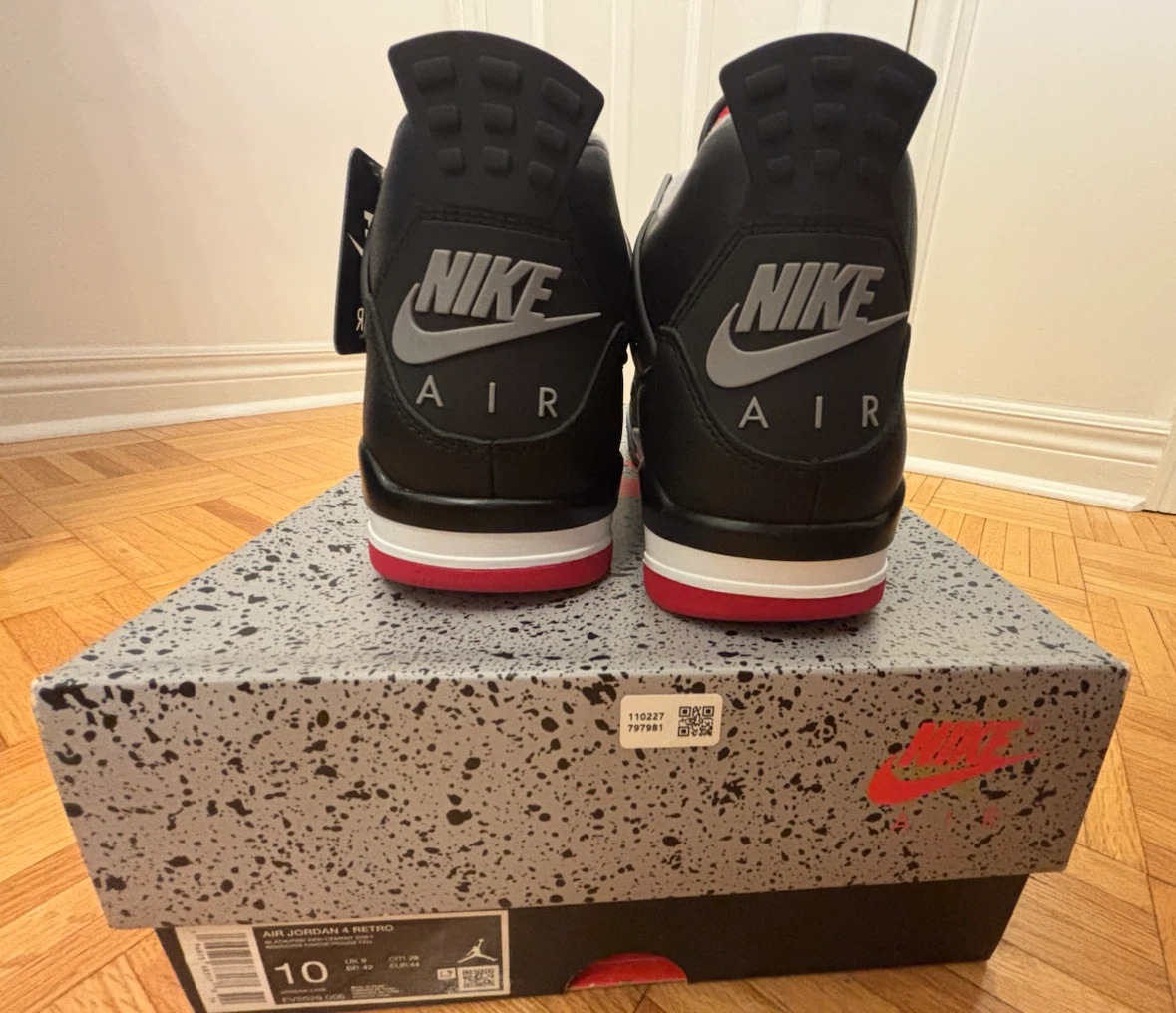 New Authentic Air Jordan 4 Retro Bred Reimagined Men's Size 10 - photo 3