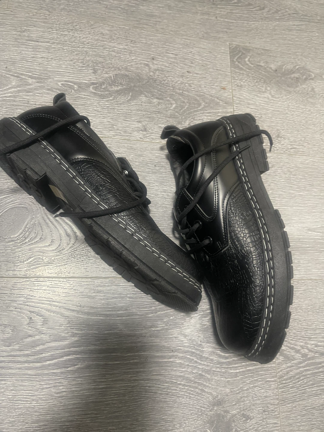 Black Faux Crocodile Leather Shoes (size 45) US11 - photo 5
