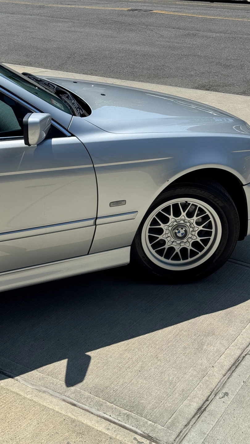 2002 BMW 525i - photo 4