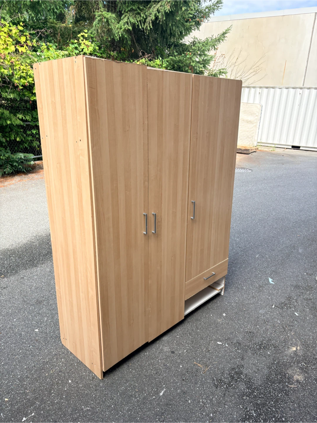 Delivery available- wardrobe - photo 5