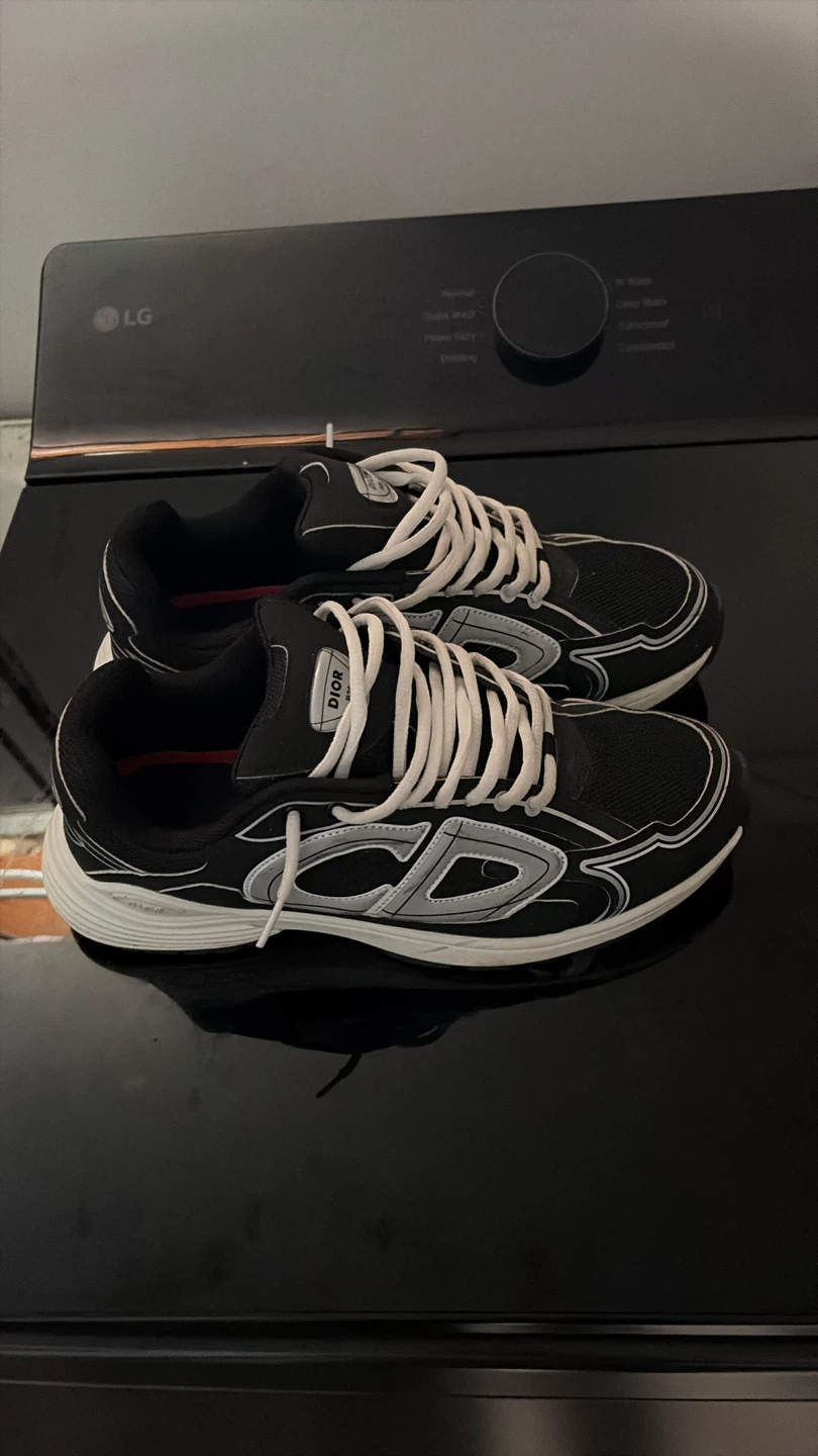 DIOR B30 Sneakers