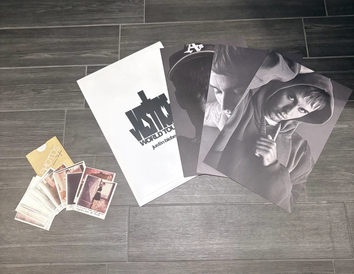 Taylor Swift "22" Photos and Justin Bieber Tour photos