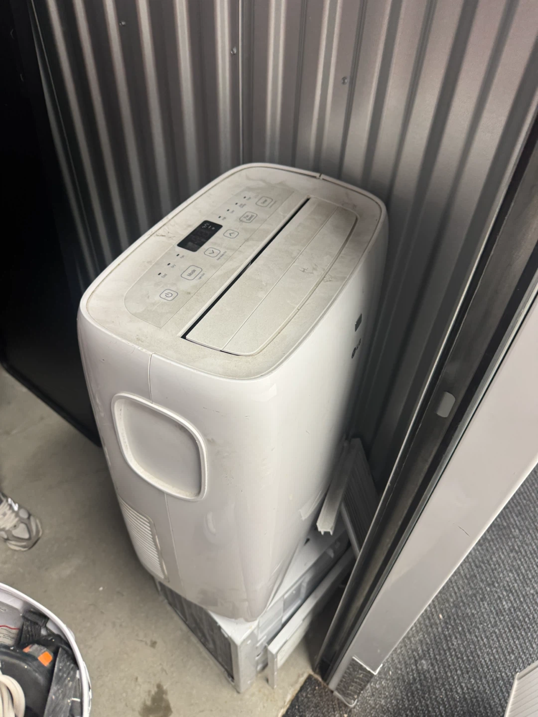 LG Portable Air Conditioner