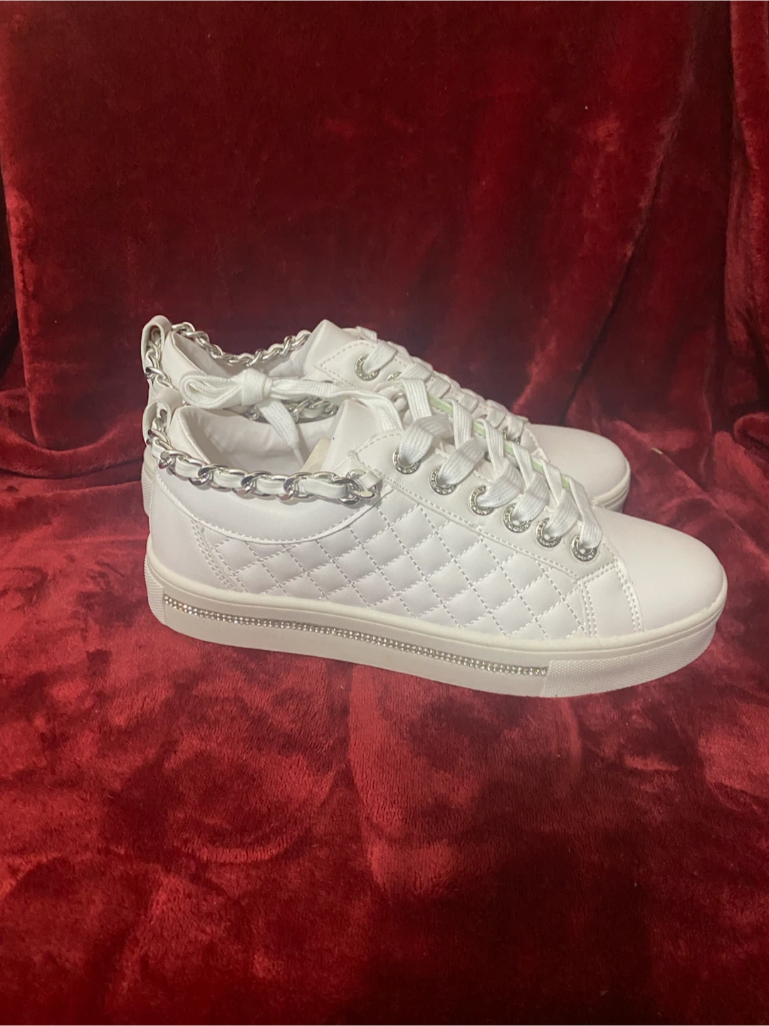 White Quilted Sneakers with Chain Detail - photo 3
