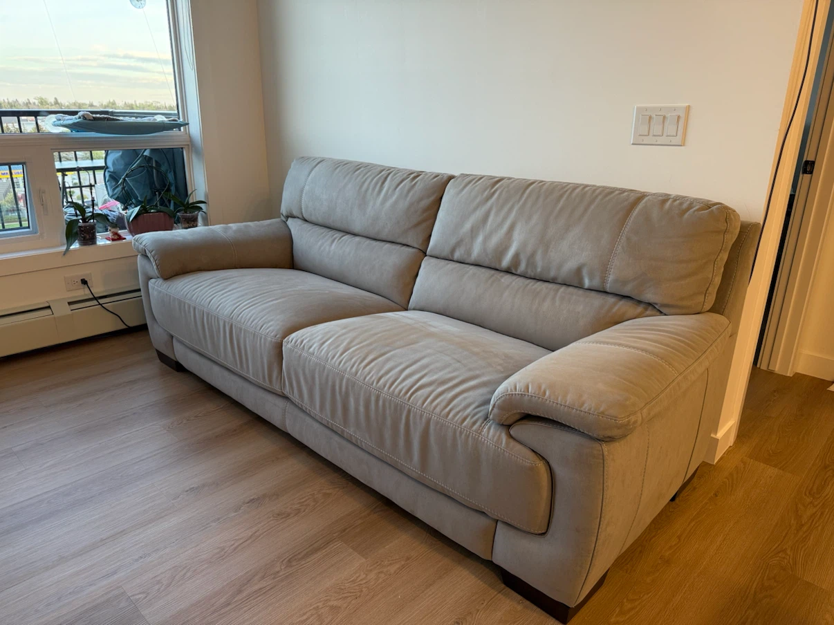 Couch  (Silver Grey from  Leon's ) - photo 2