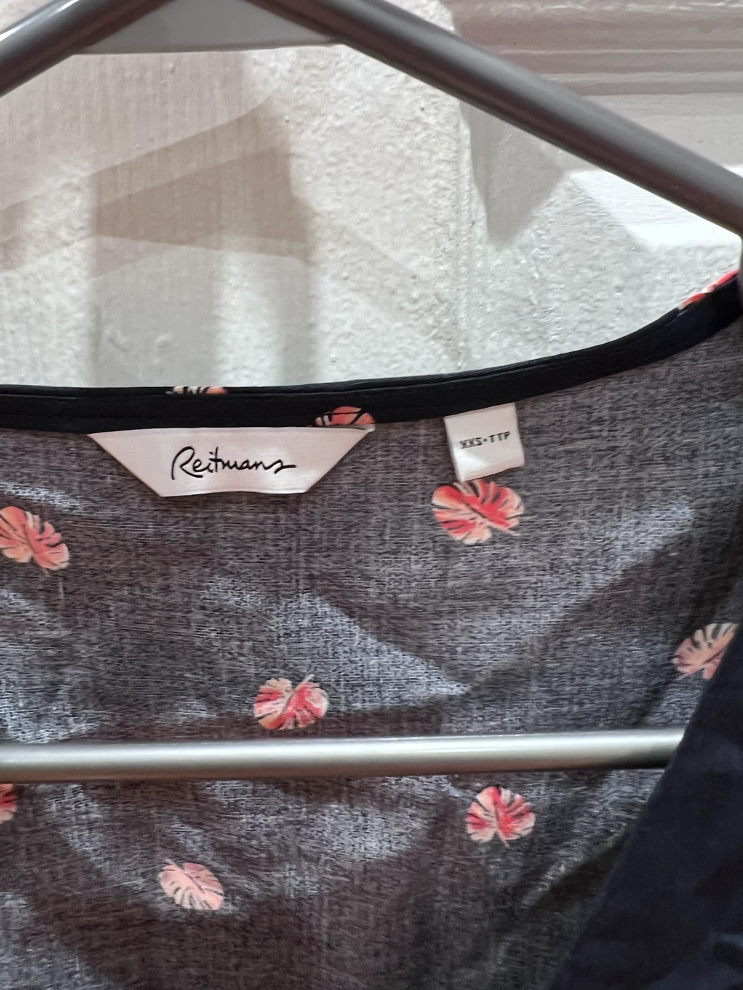 Reitmans Navy Blue Floral Button-Up Blouse - photo 3