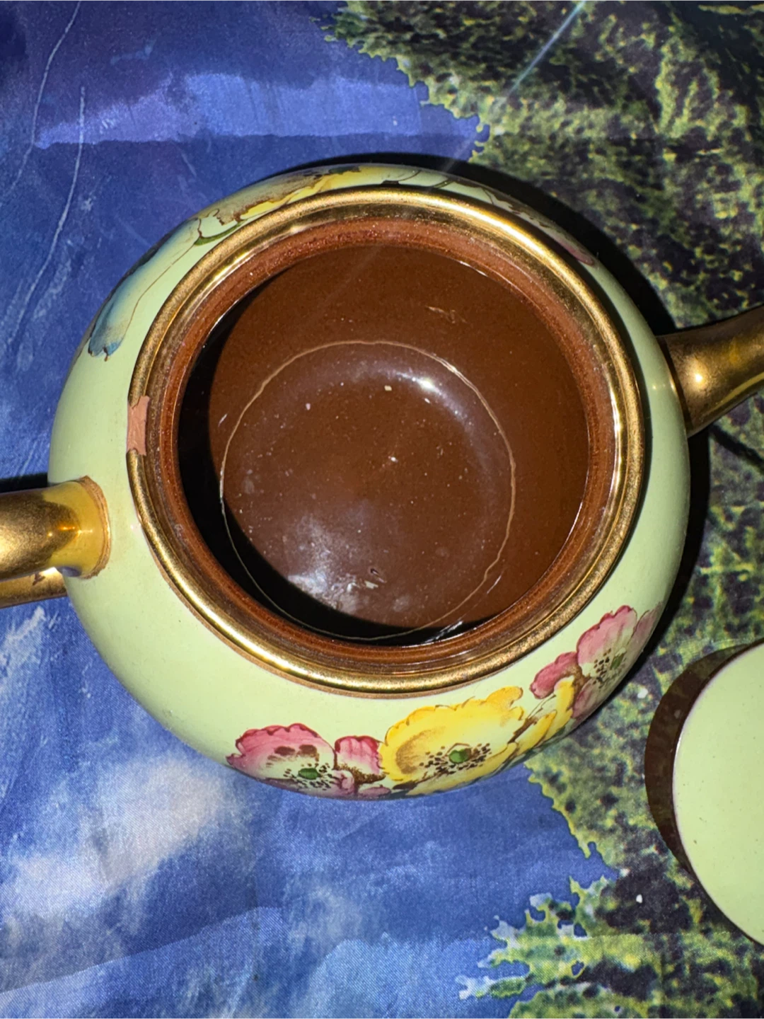 Vintage Teapot with Floral Design - photo 3