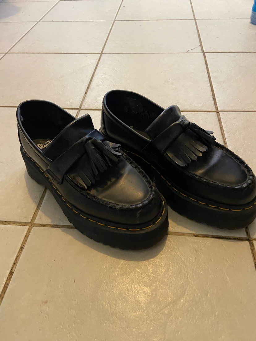 Dr. Martens Black Leather Tassel Loafers - photo 2