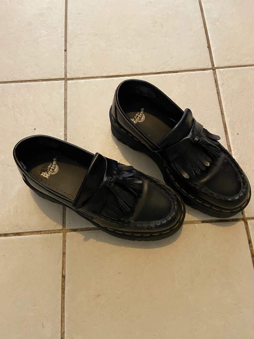 Dr. Martens Black Leather Tassel Loafers - photo 3