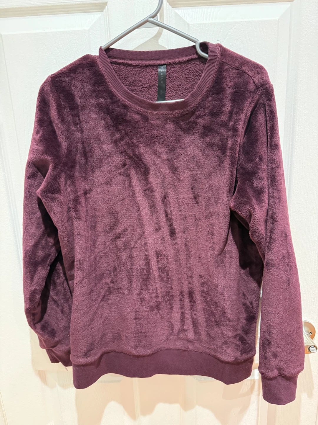 Women's sweater
