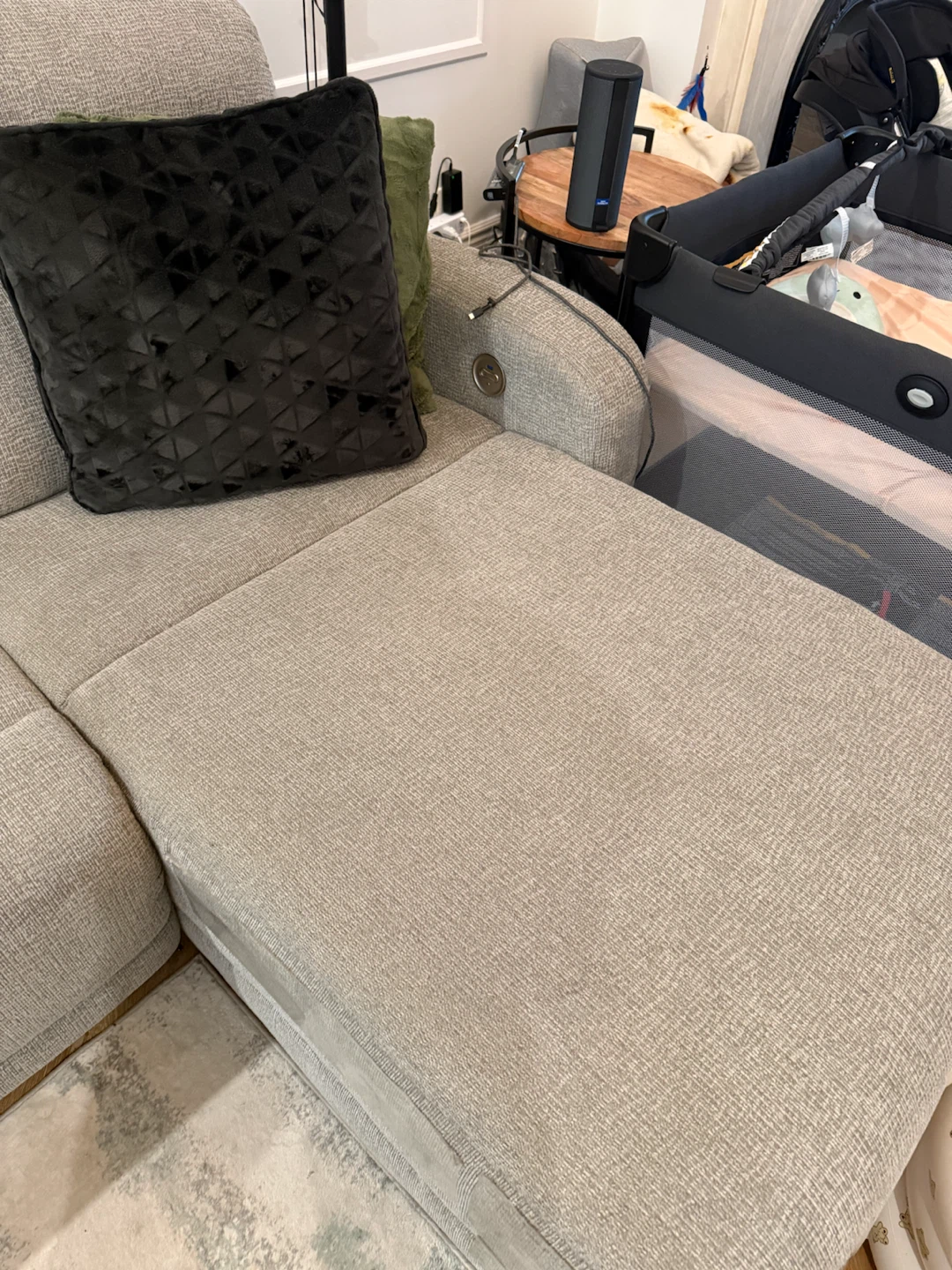 Light Gray Sectional Sofa with Chaise - photo 5