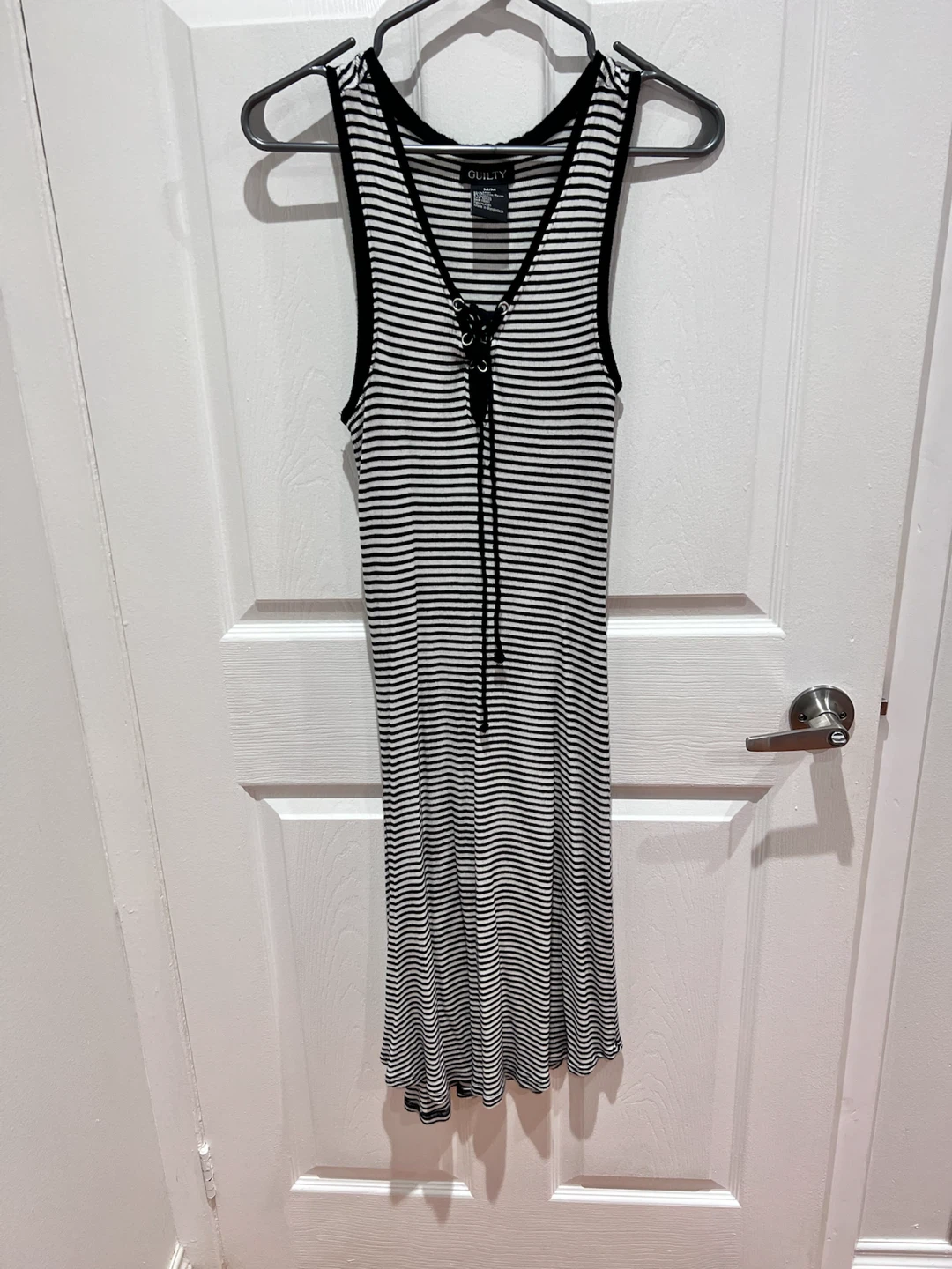 Black and White Striped Sleeveless Dress Size M