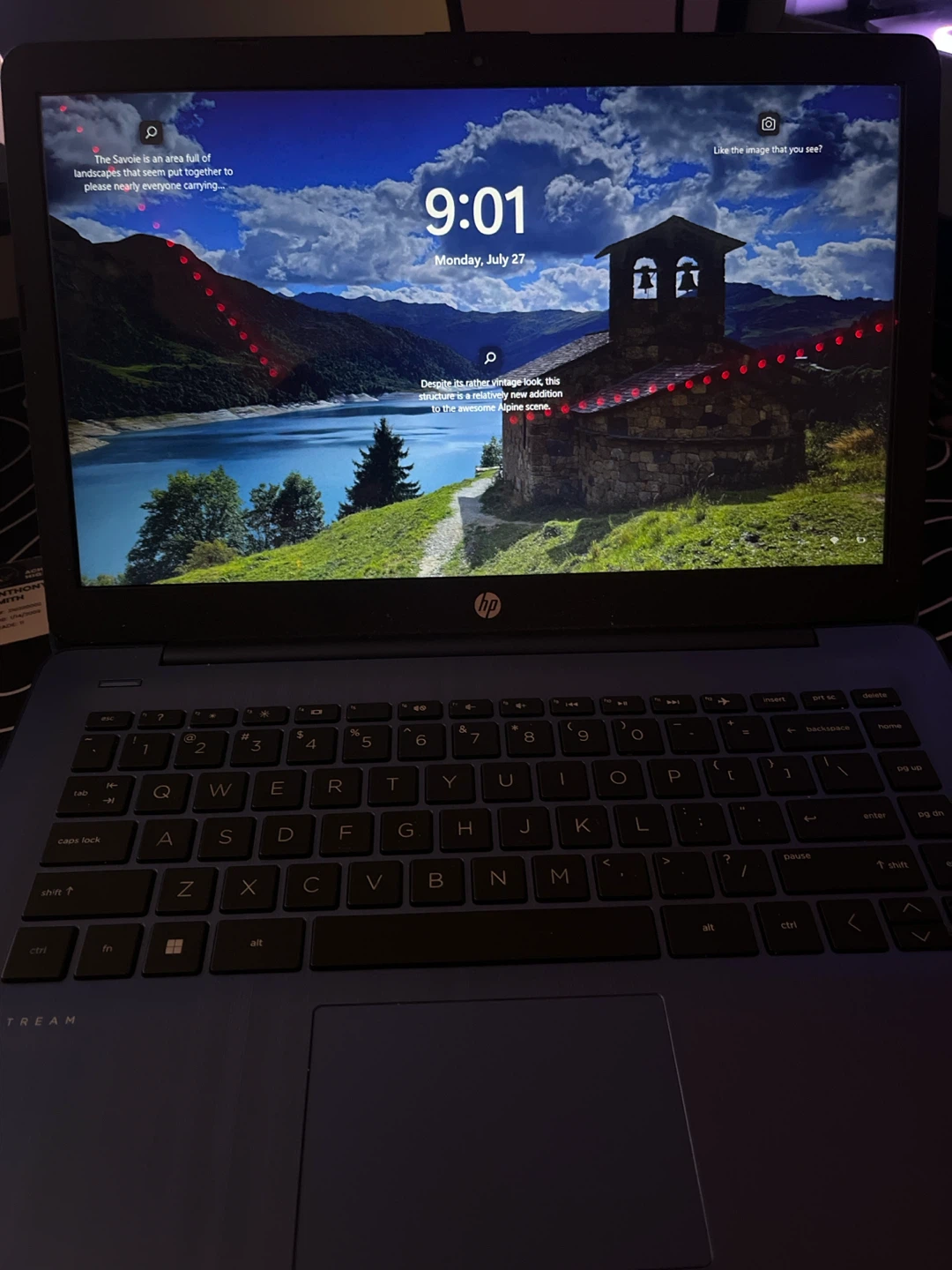 HP Laptop - photo 2