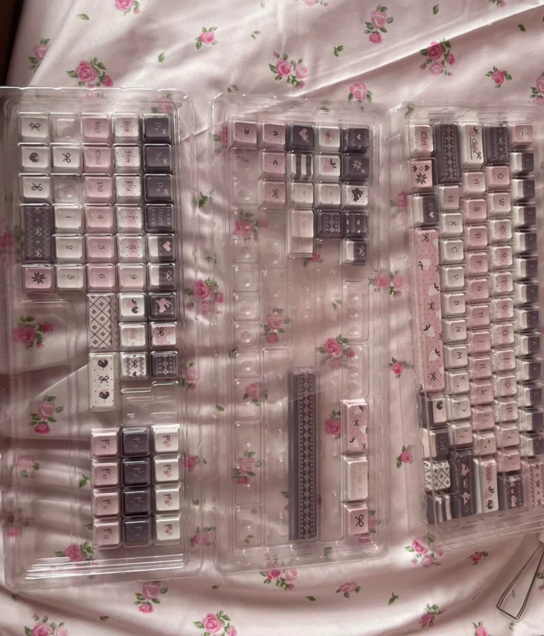 Customizable Keycaps Set - photo 2