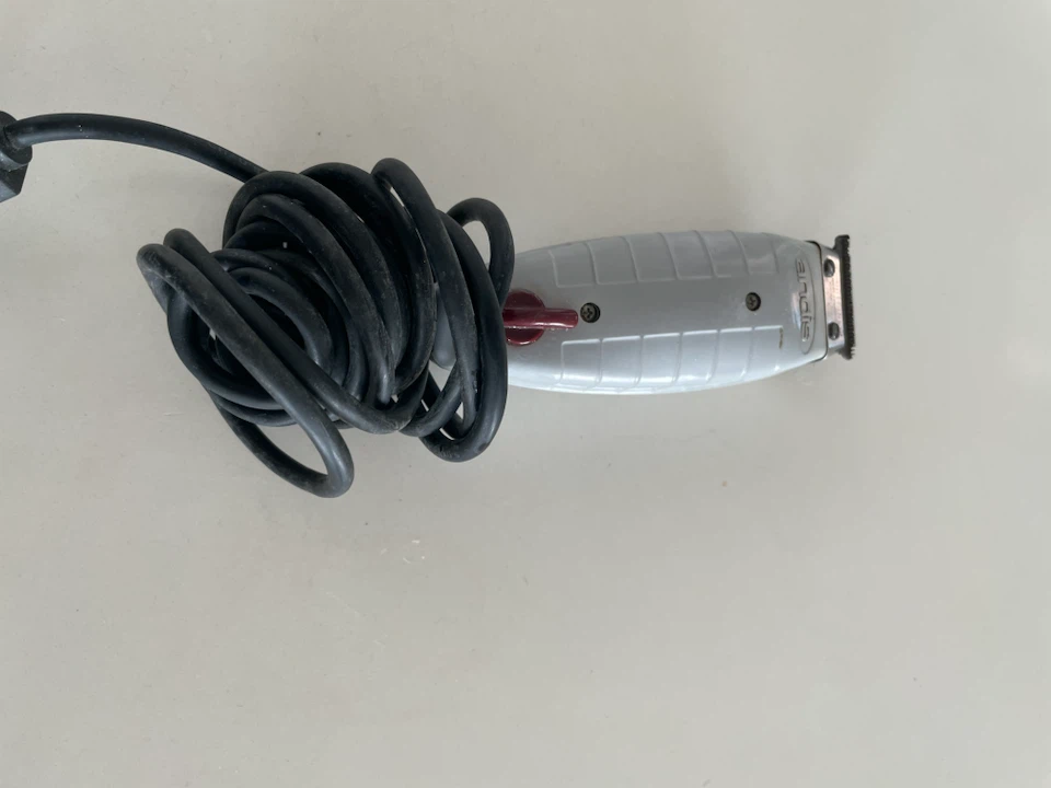 Andis T-Outliner Trimmer - photo 3