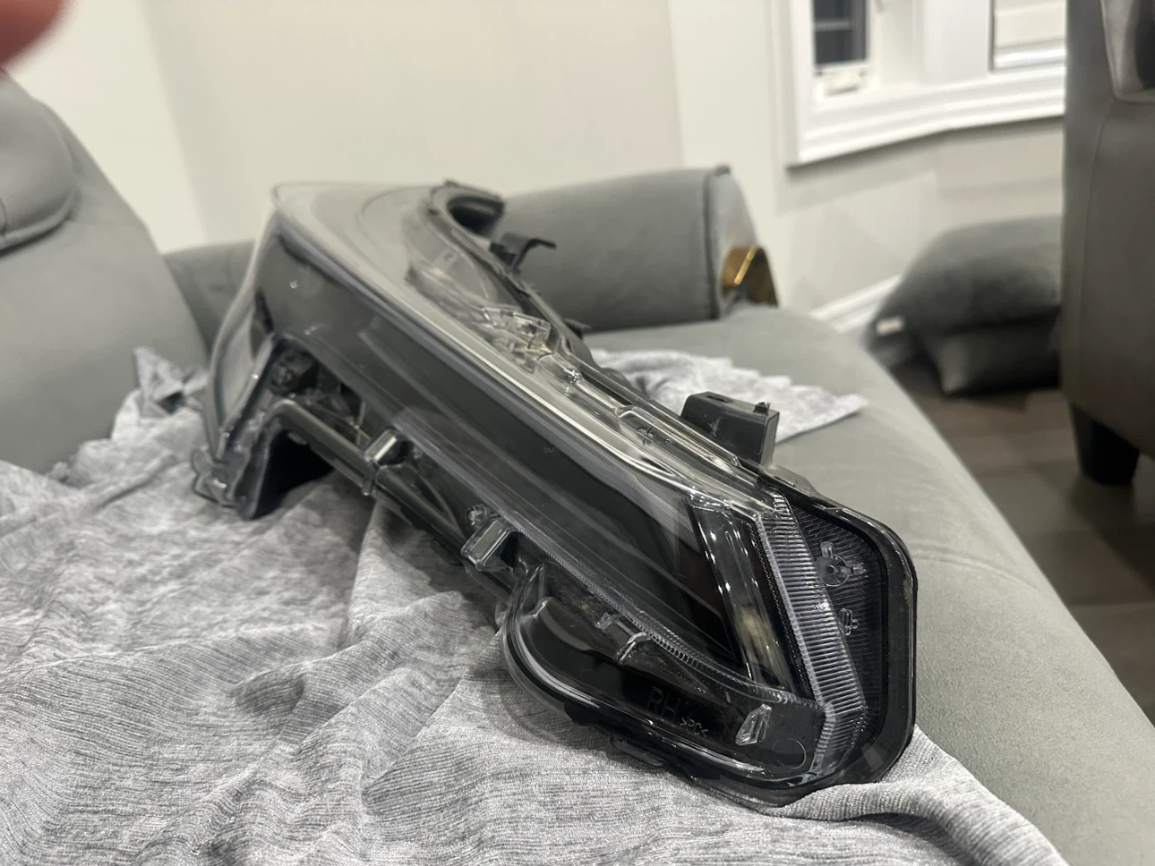 2026 Toyota Corolla SE OEM passenger right headlight - photo 2