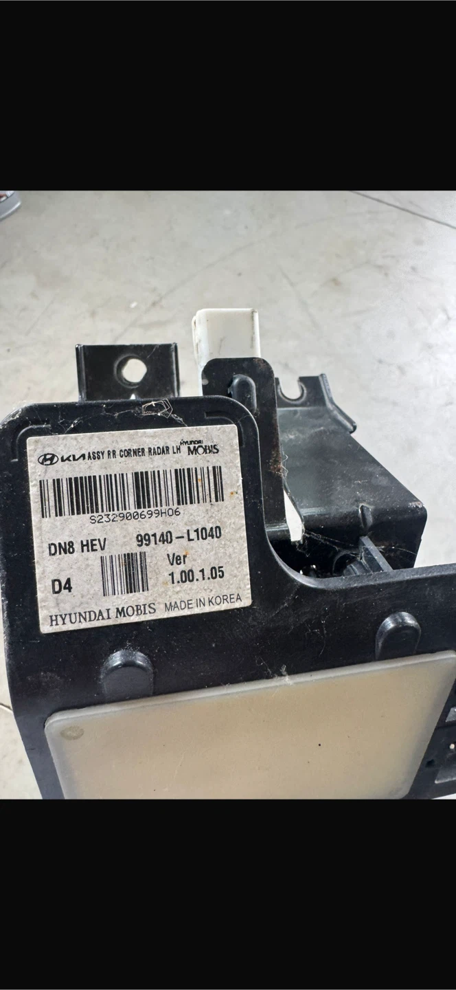 2022 Hyundai Sonata blind spots with bracket - photo 2
