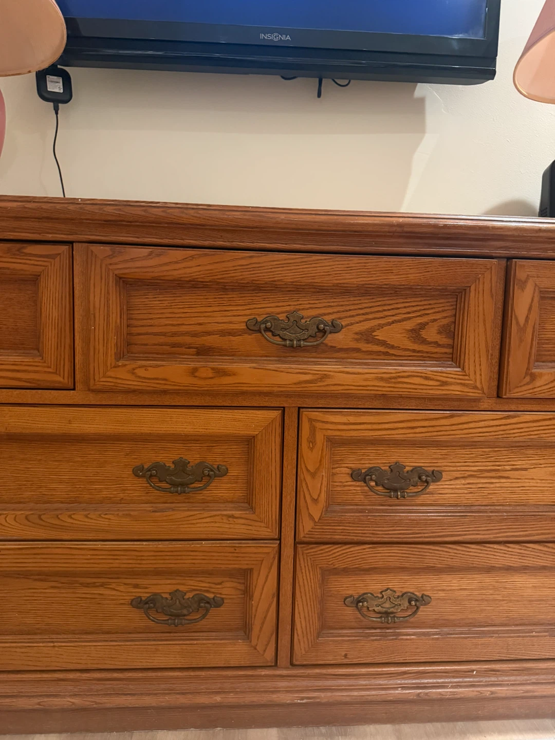 Vintage Wooden Dresser with 7 Drawers - photo 2