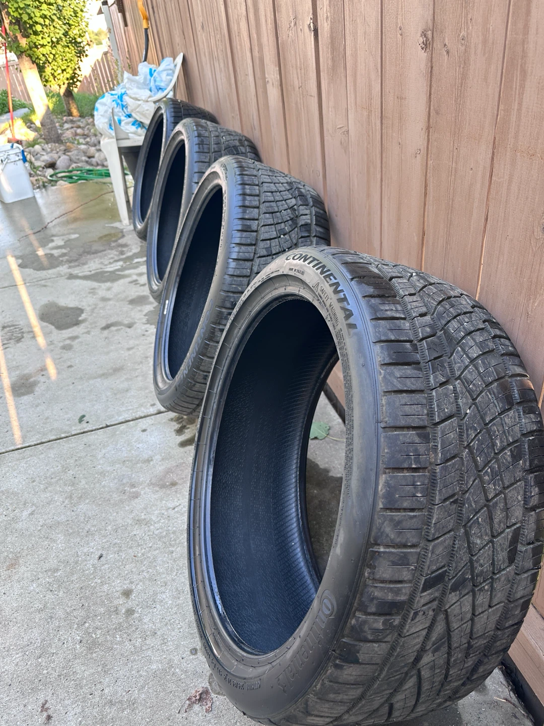 Continental Tires 235/35 ZR19 - photo 3